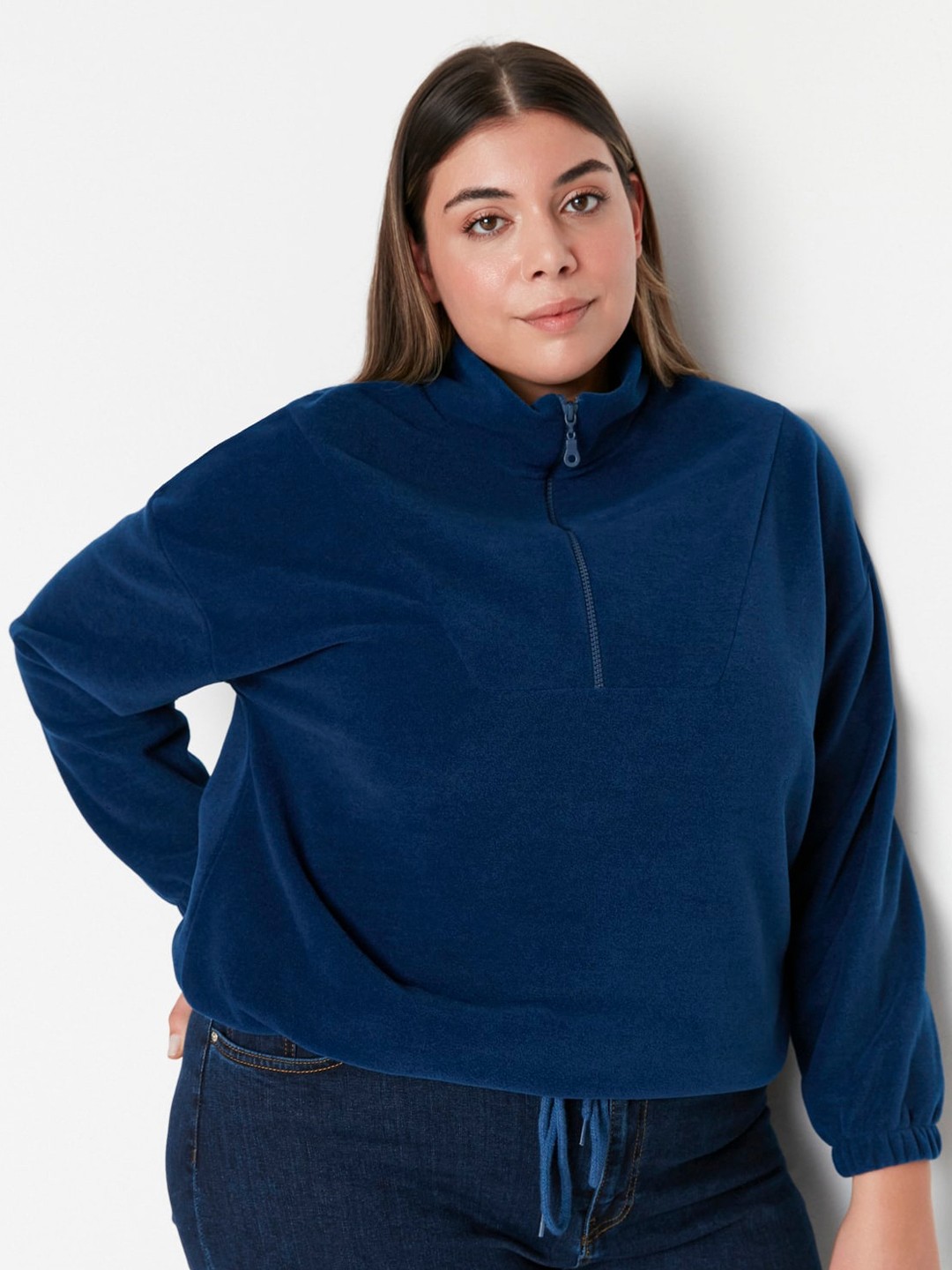

Trendyol Plus Size Long Sleeves Pullover, Navy blue
