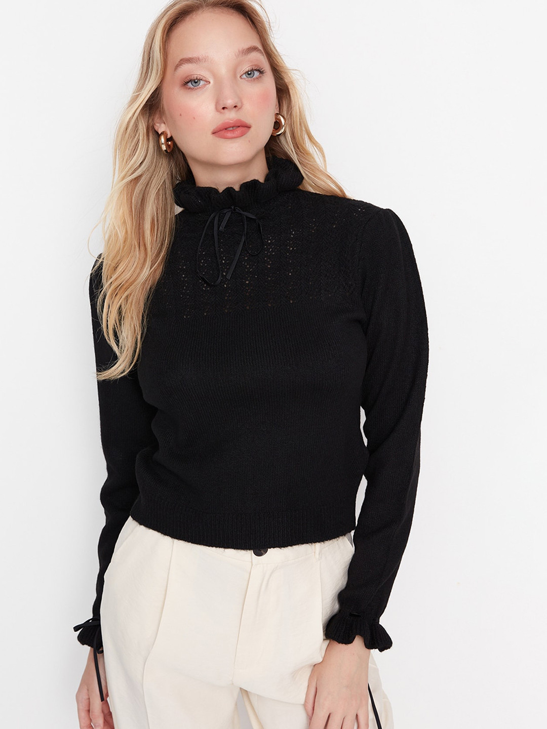 

Trendyol Self Design High Neck Knitted Fitted Top, Black