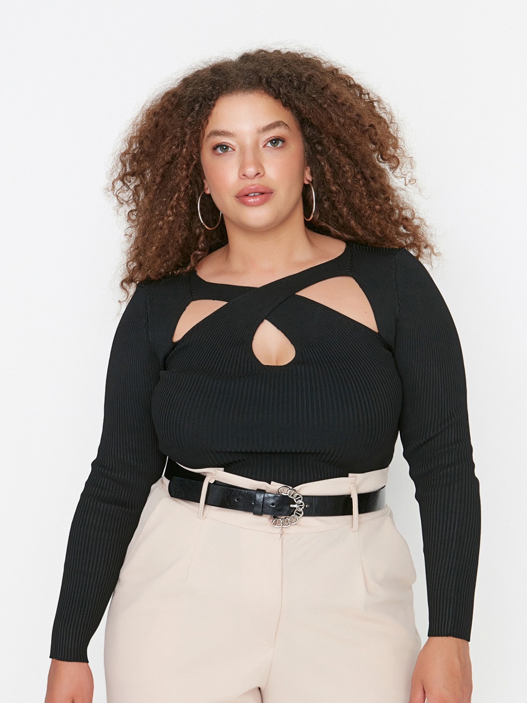 

Trendyol Striped Cut-Out Detail Crop Top, Black