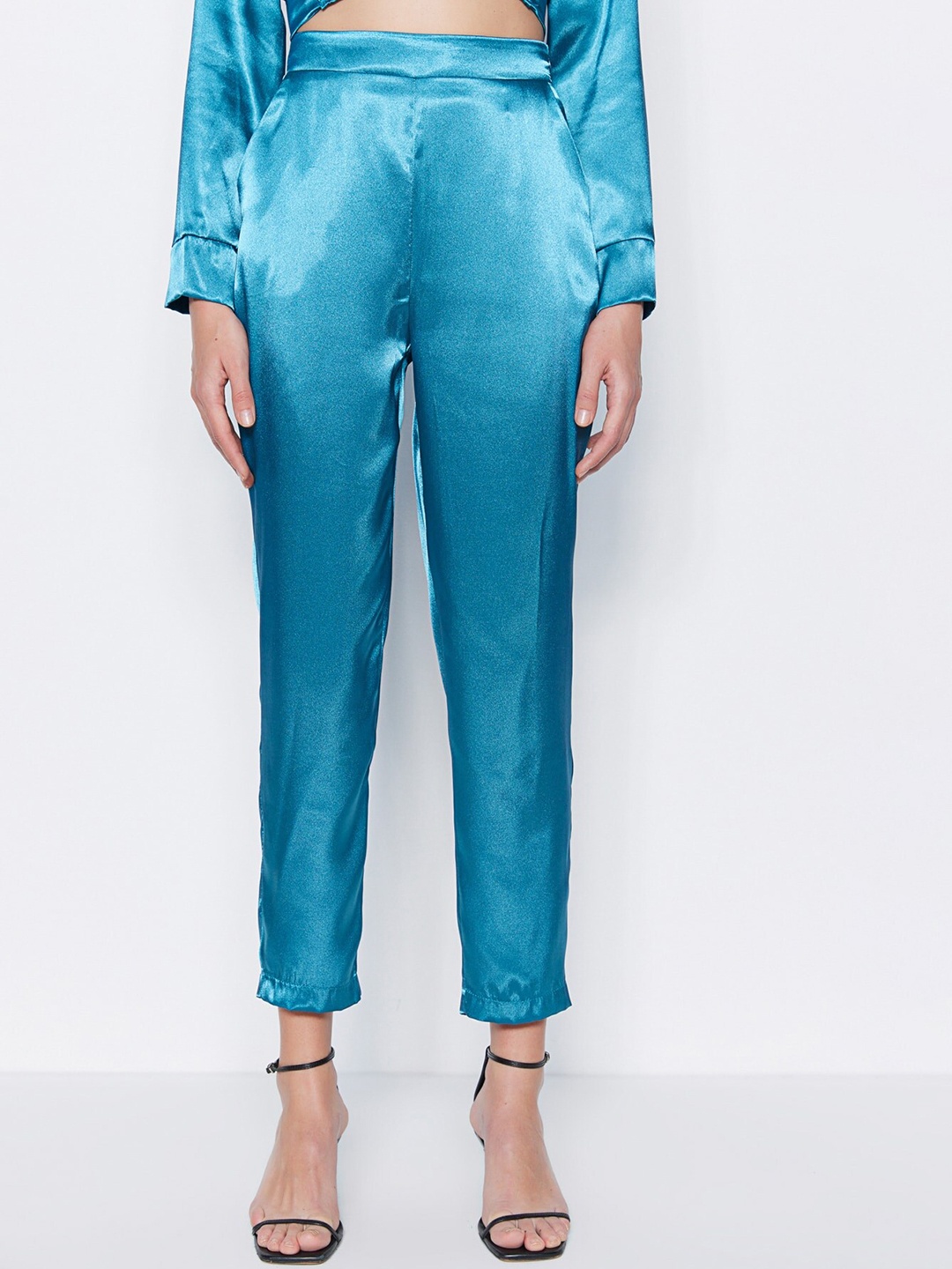 

Trendyol Women Mid Rise Peg Trousers, Blue