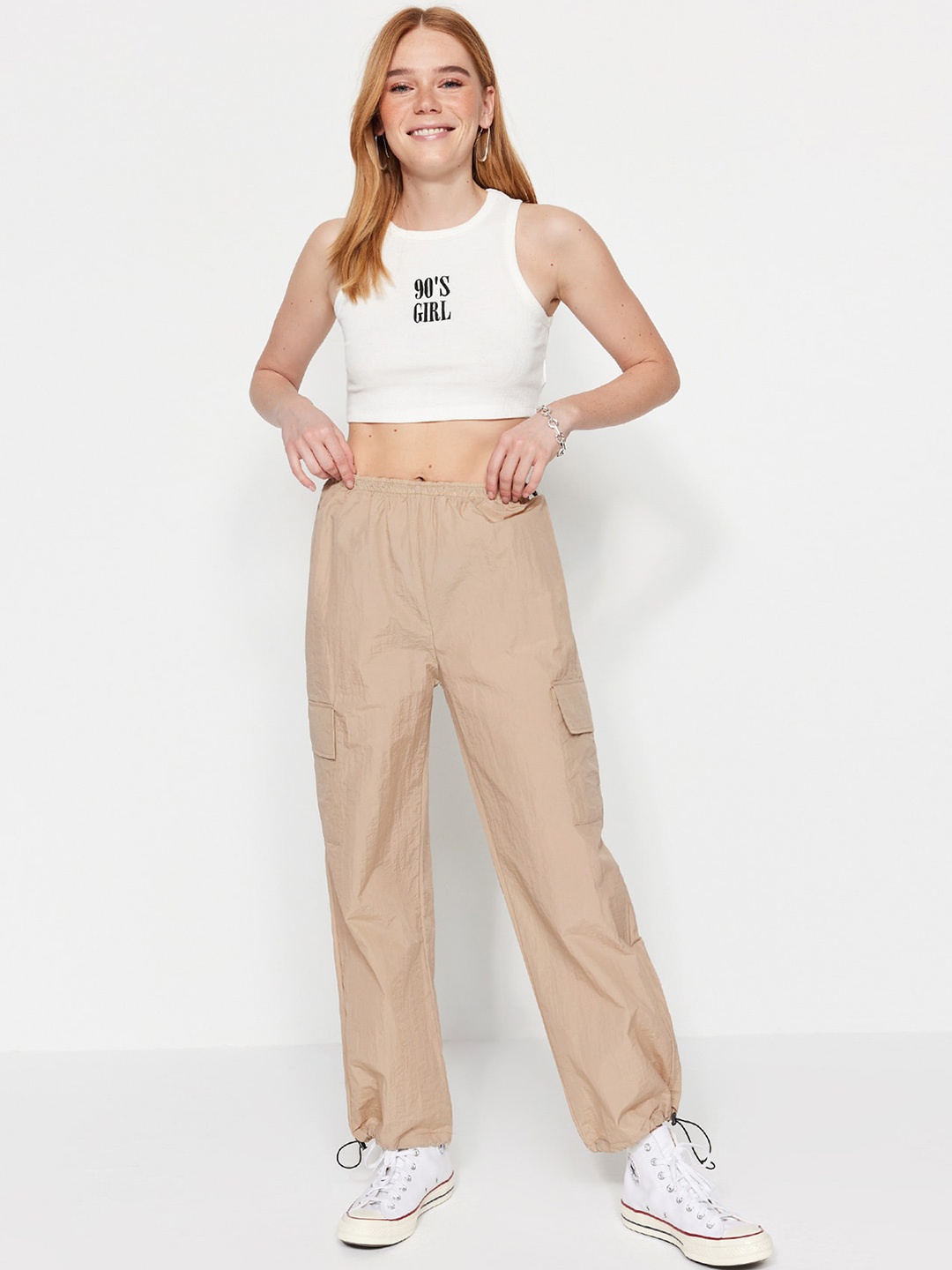 

Trendyol Women Mid-Rise Cargos, Beige
