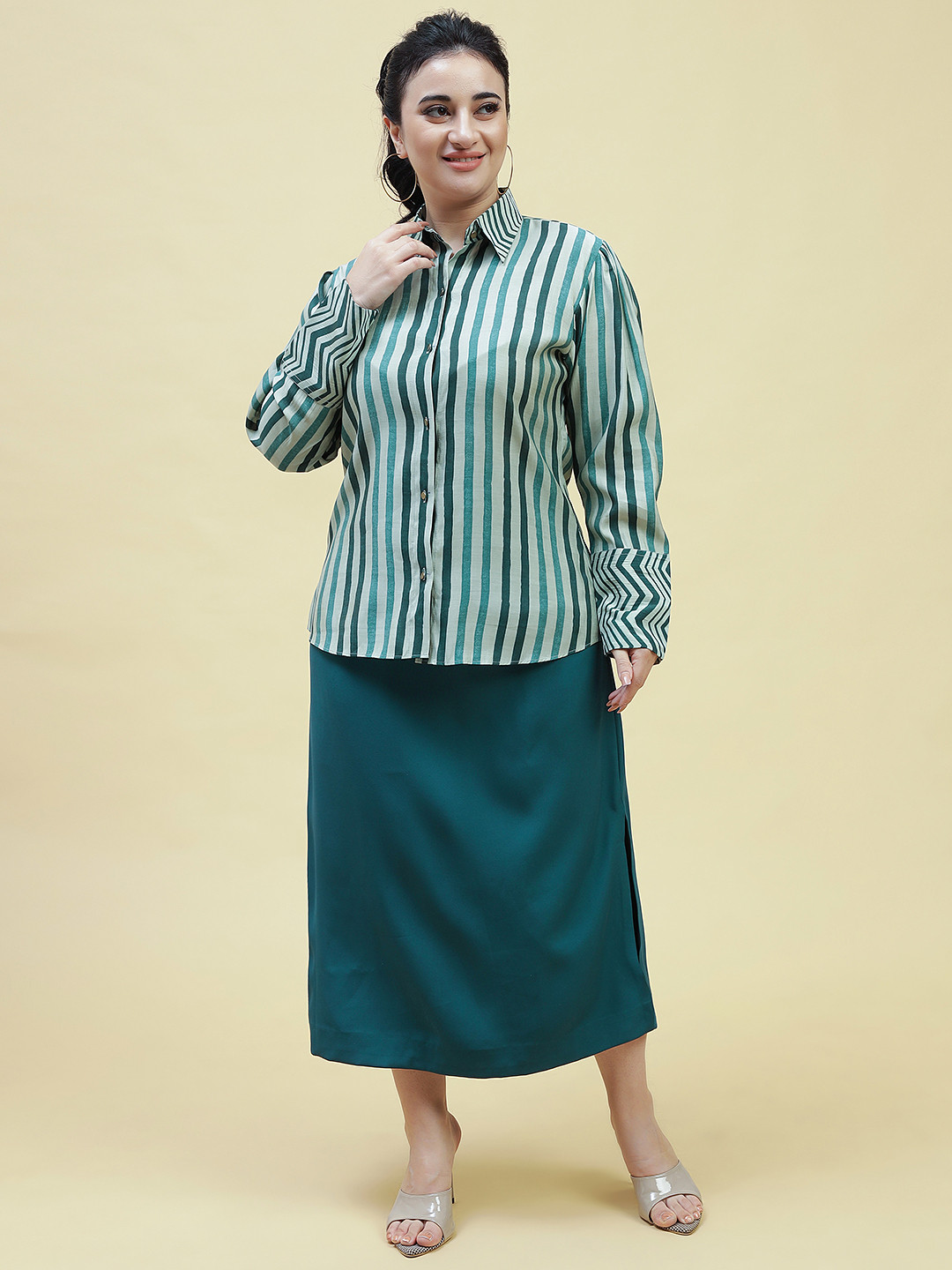 

Curvy Lane Plus Size Striped Formal Shirt, Green