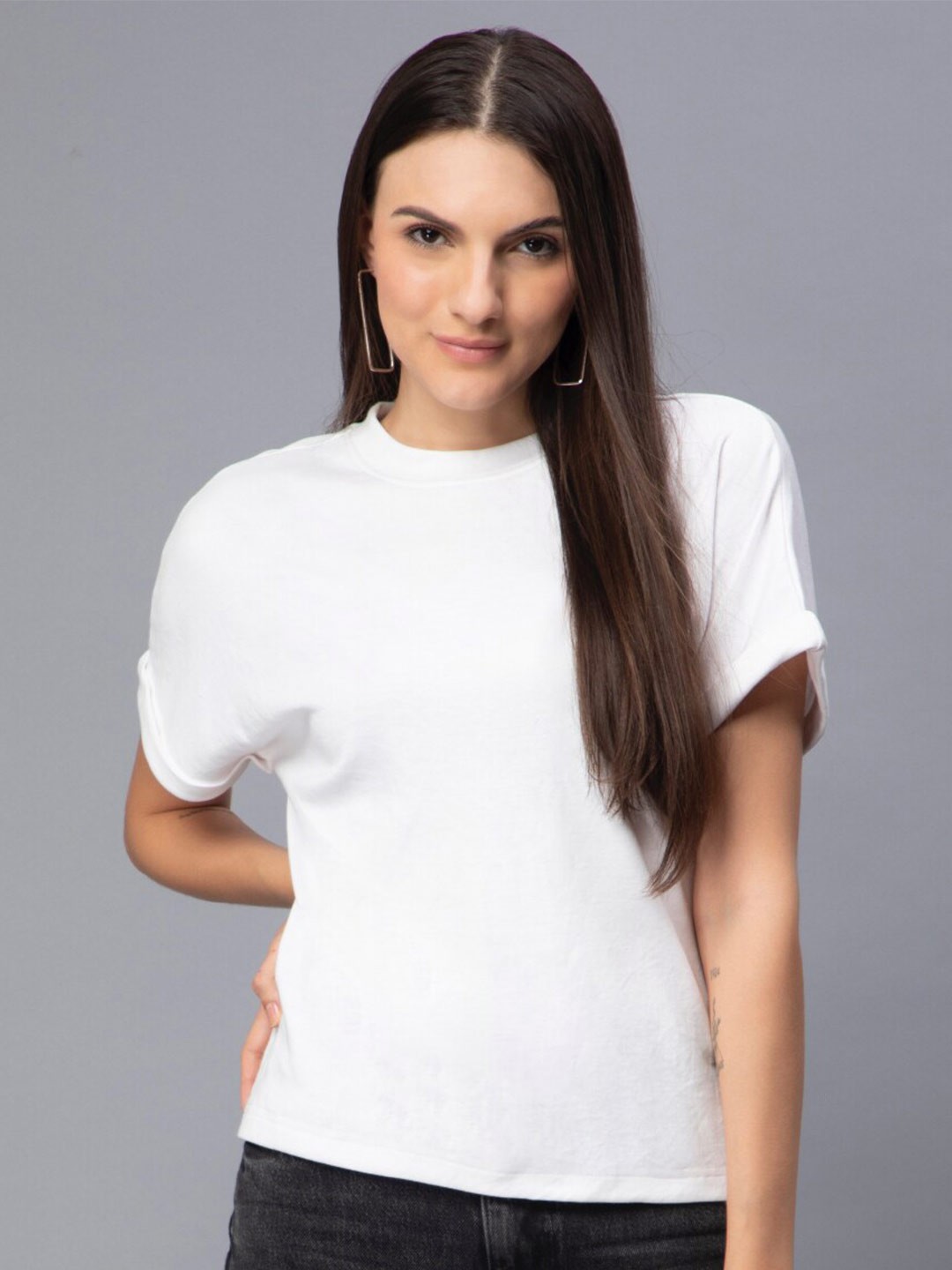 

ENTELLUS Extended Sleeves Cotton Slim Fit T-shirt, White