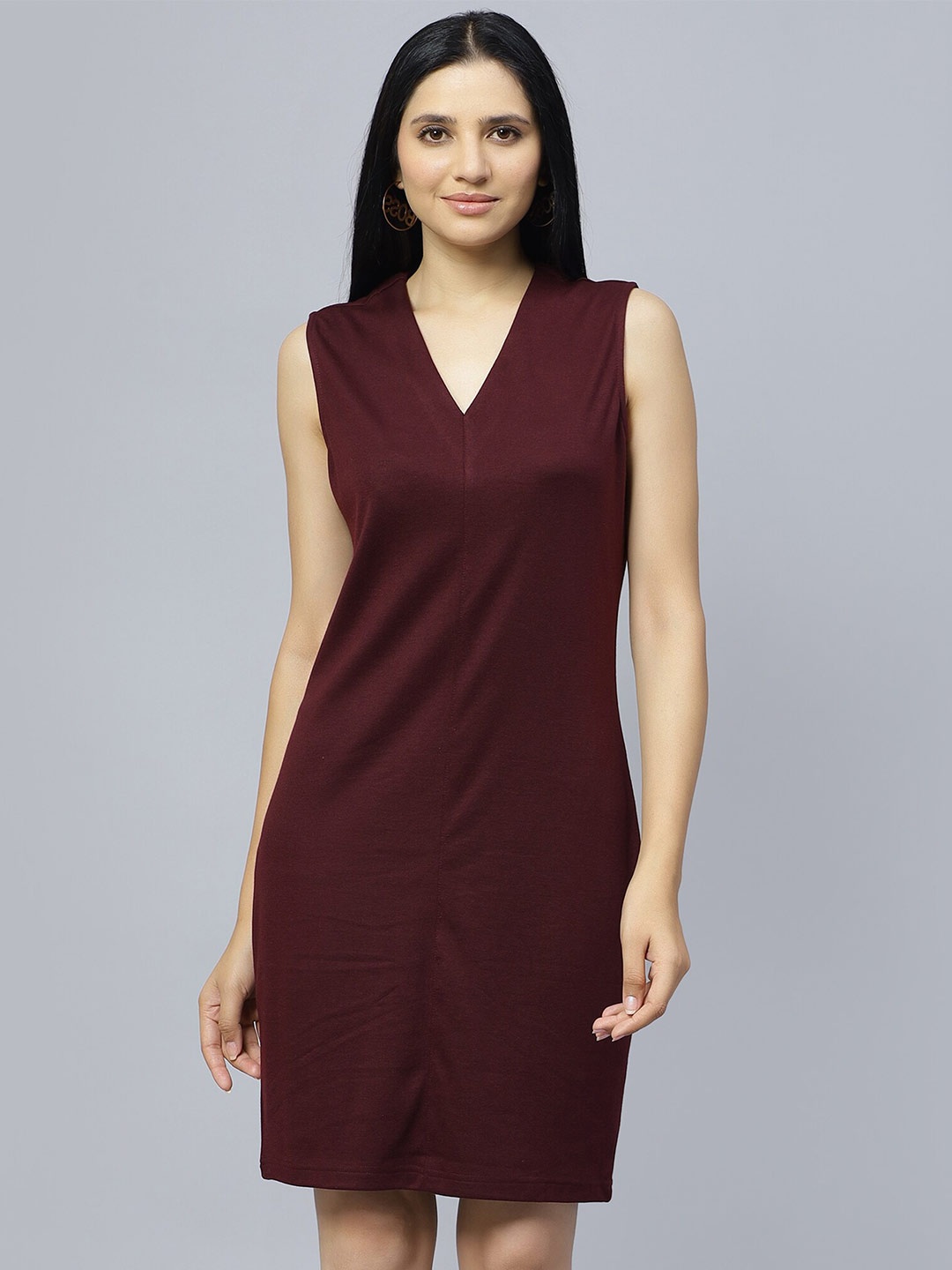 

ENTELLUS Maroon V-Neck Sheath Dress