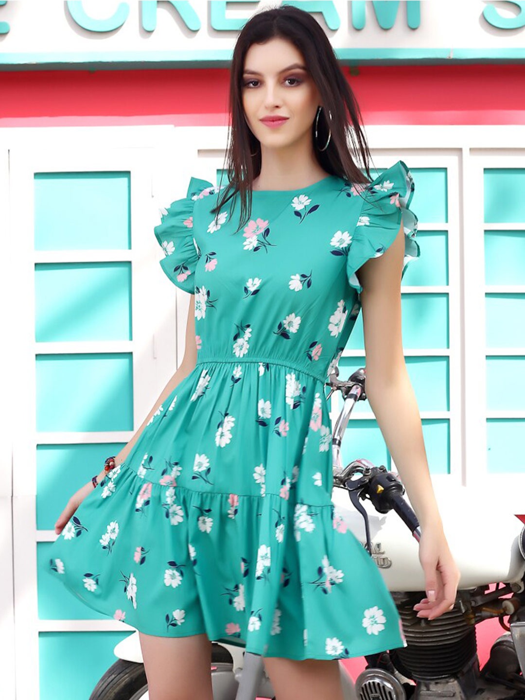 

Sera Green Floral Printed Flutter Sleeves A-Line Dress