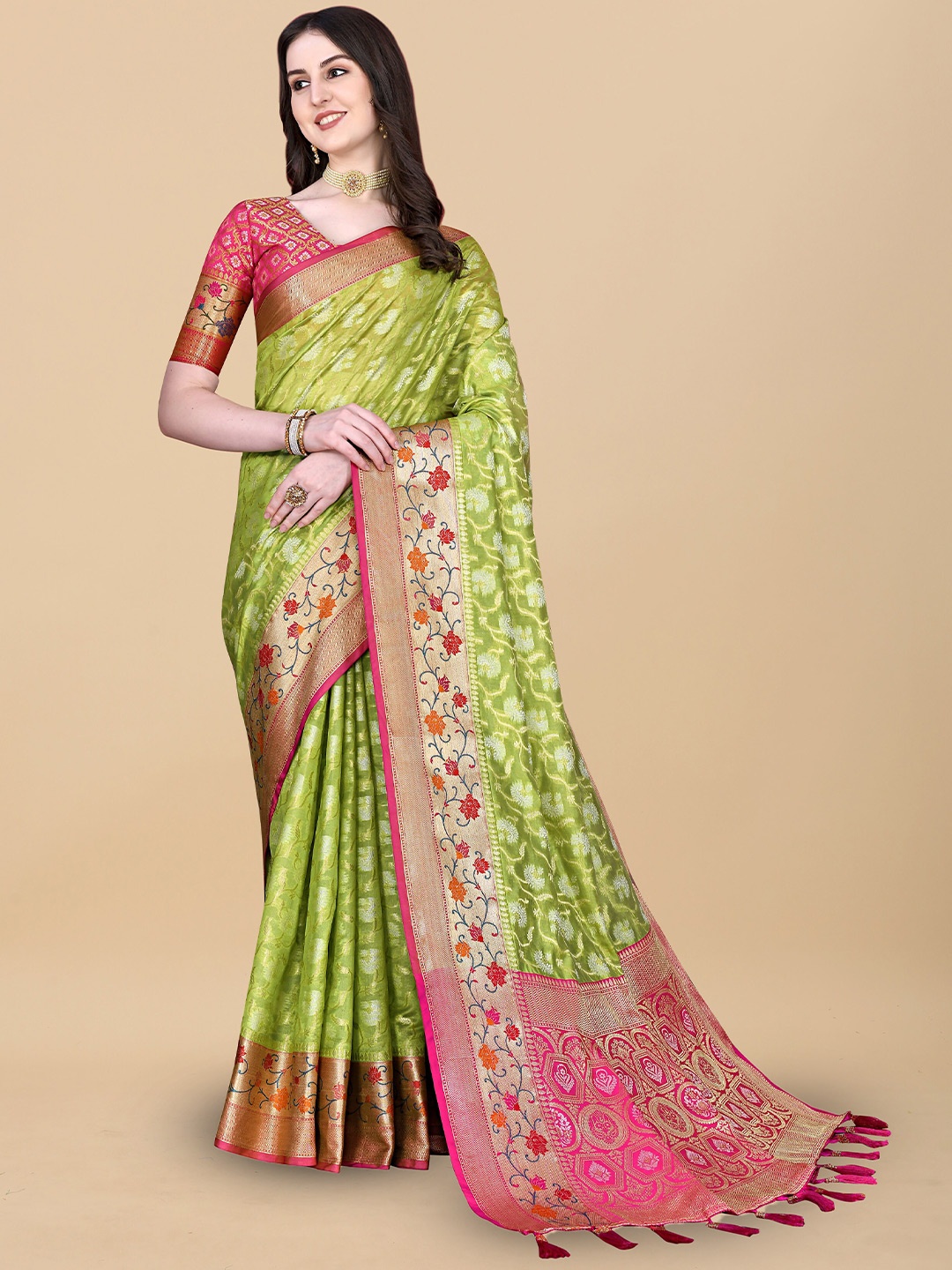 

Ekta Textiles Floral Woven Design Zari Pure Silk Banarasi Saree, Green