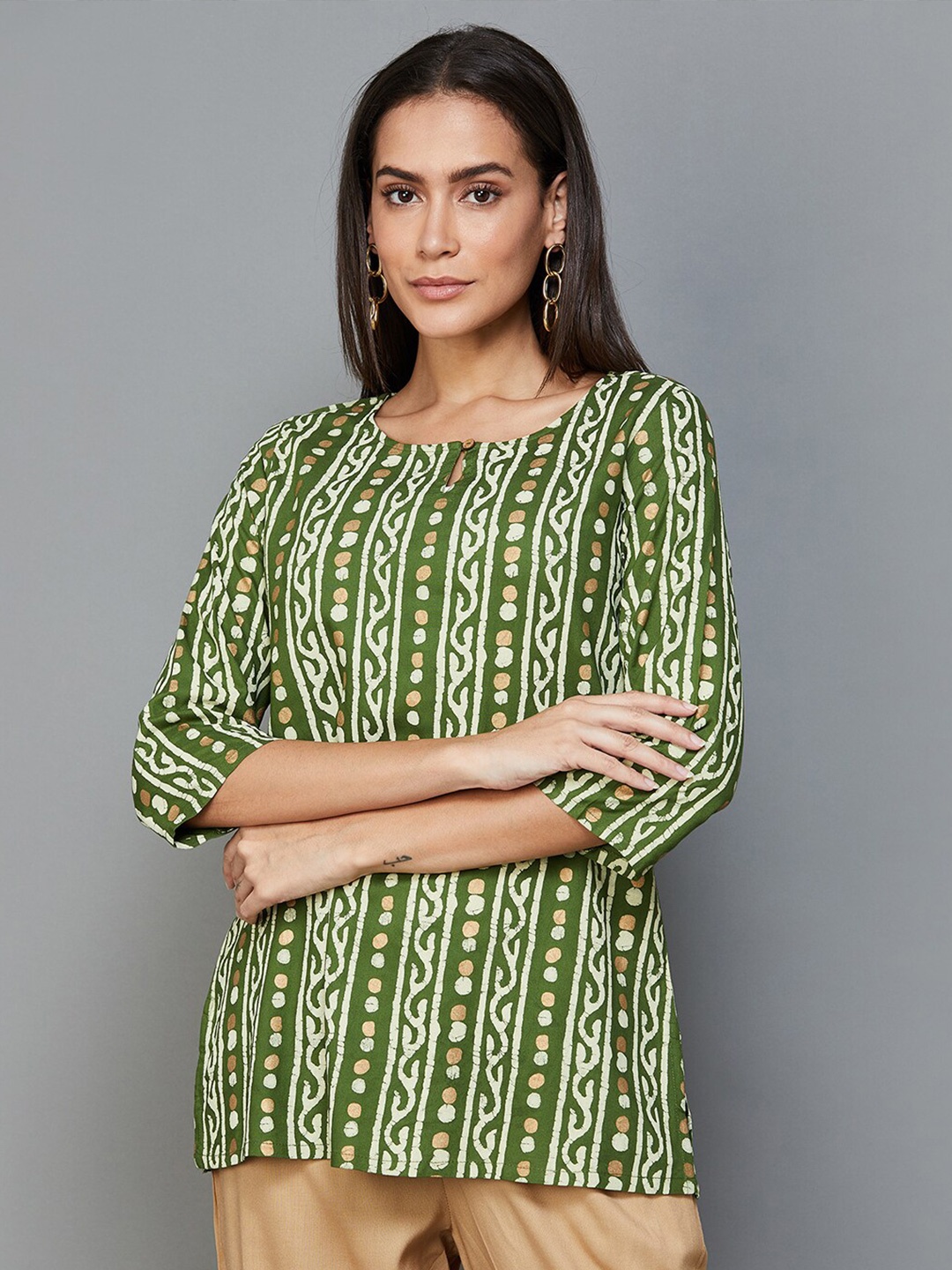 

Melange by Lifestyle Ethnic Motifs Printed Kurti, Olive