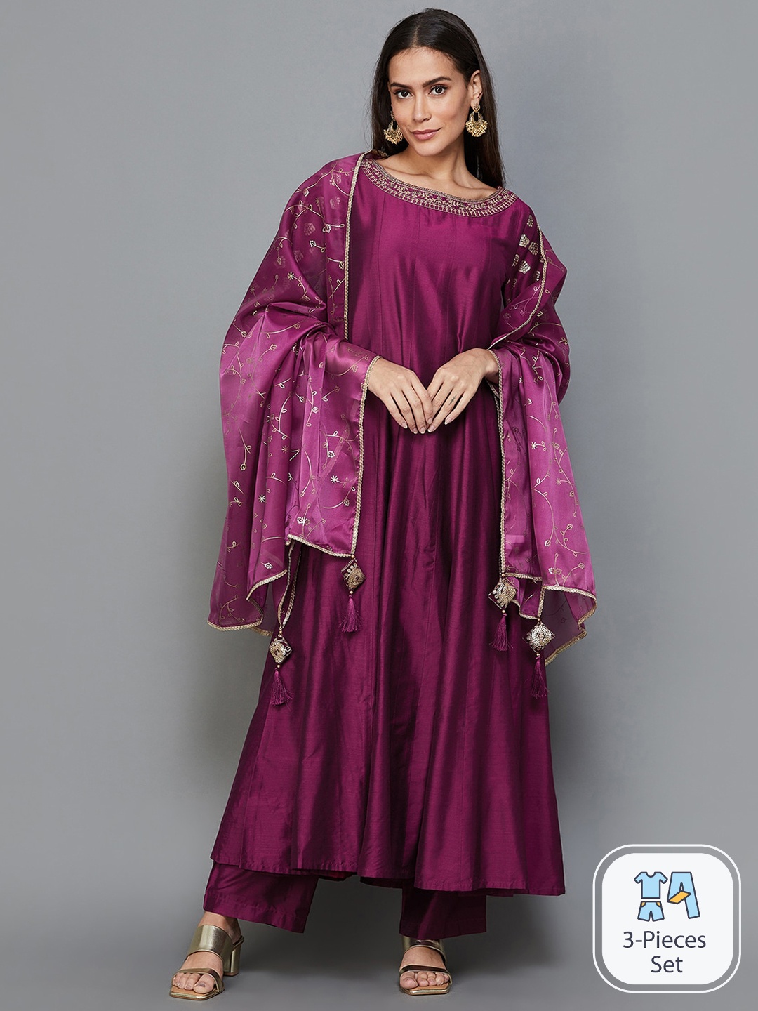 

Melange by Lifestyle Regular Kurta with Trousers & Dupatta, Burgundy