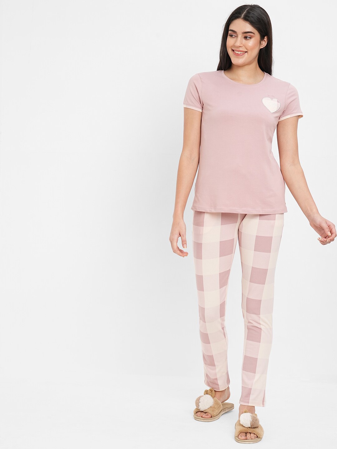 

Sweet Dreams Women Pink & White Checked Pure Cotton Night suit