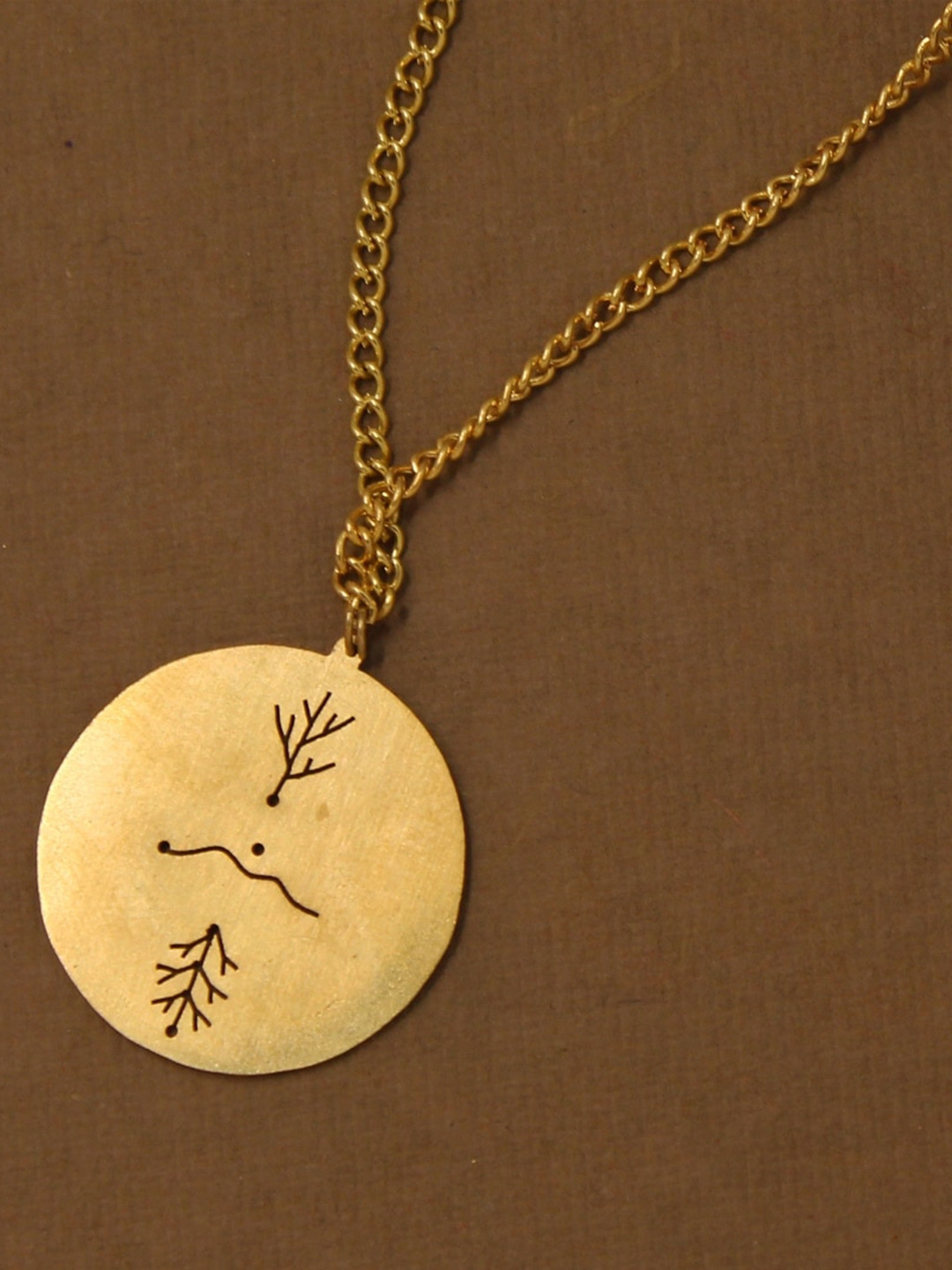 

Goldnera Gold-Plated Pendant With Chain