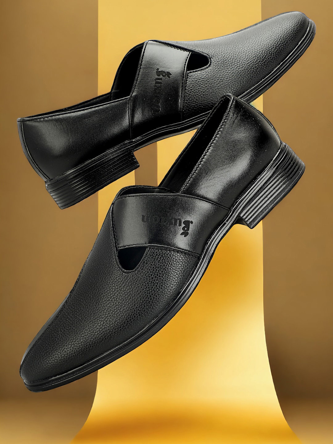 

Buxton Men Textured Slip-On Sneakers, Black