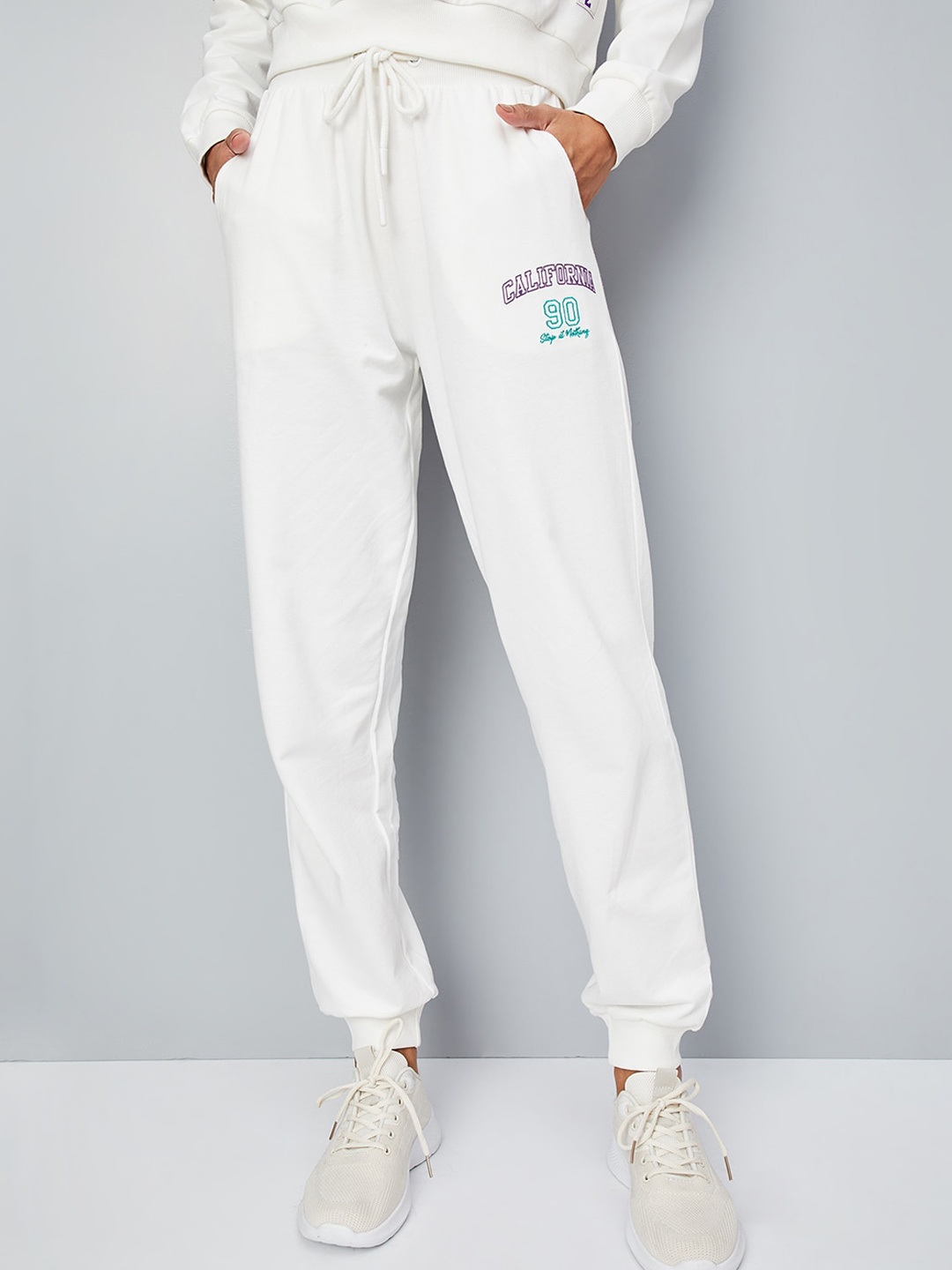 

max Women Pure Cotton Joggers, White