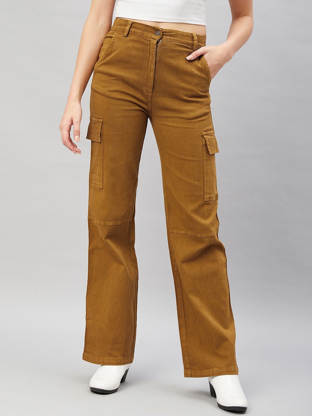 

Chemistry Women Flared High-Rise Clean Look Cargo Jeans, Brown
