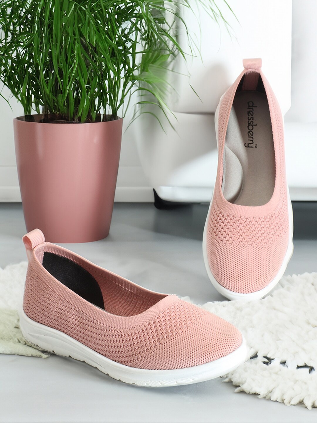 

DressBerry Women Peach-Coloured & White Textured Slip-On Sneakers