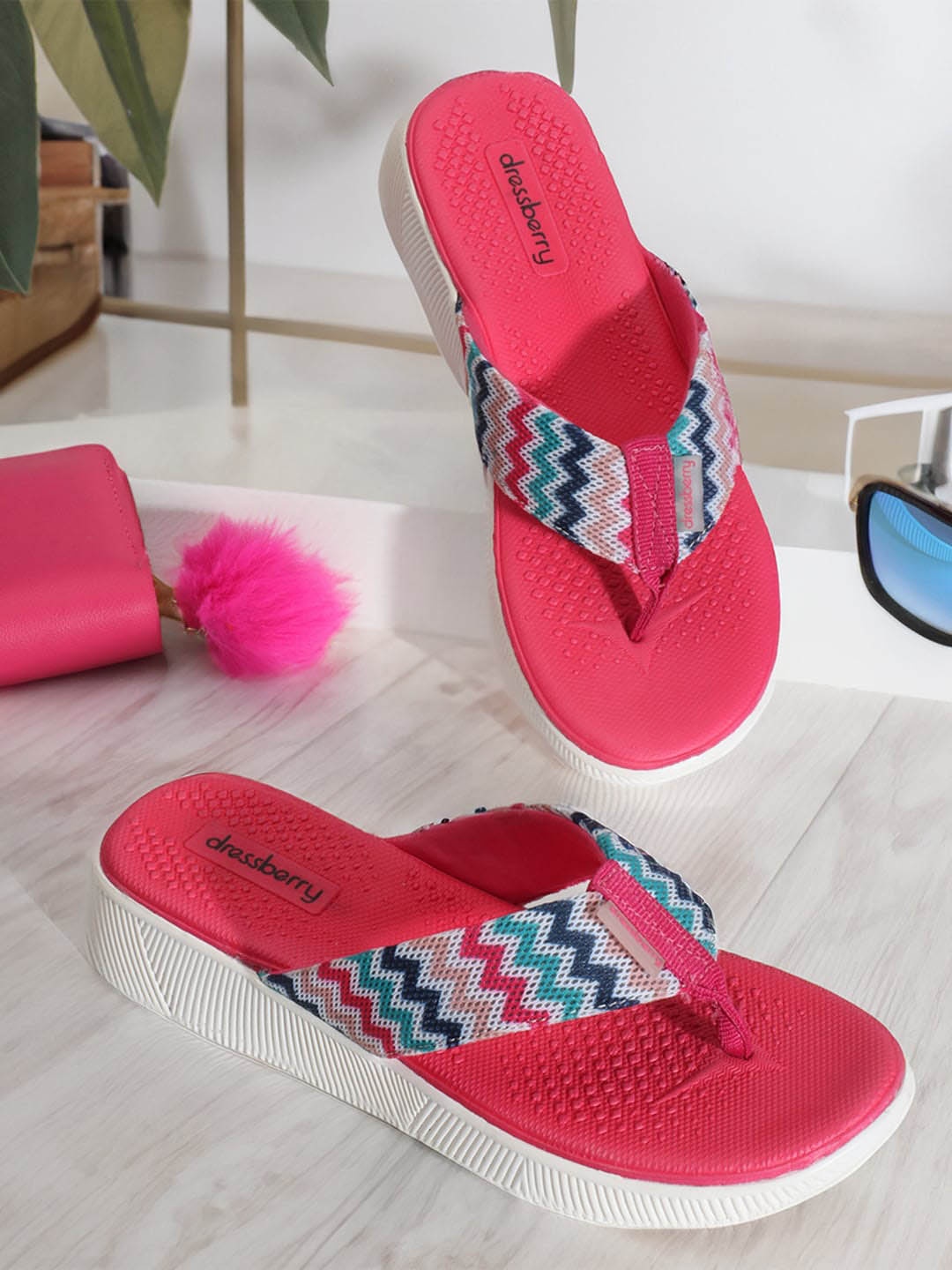 

DressBerry Pink & White Printed Open Toe Flats