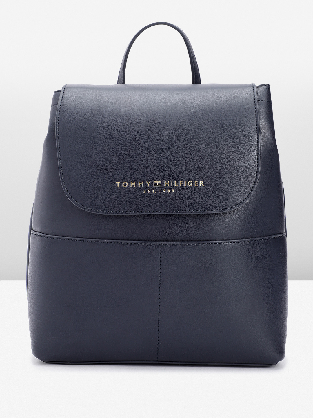 

Tommy Hilfiger Women Solid Small-Sized Backpack, Navy blue