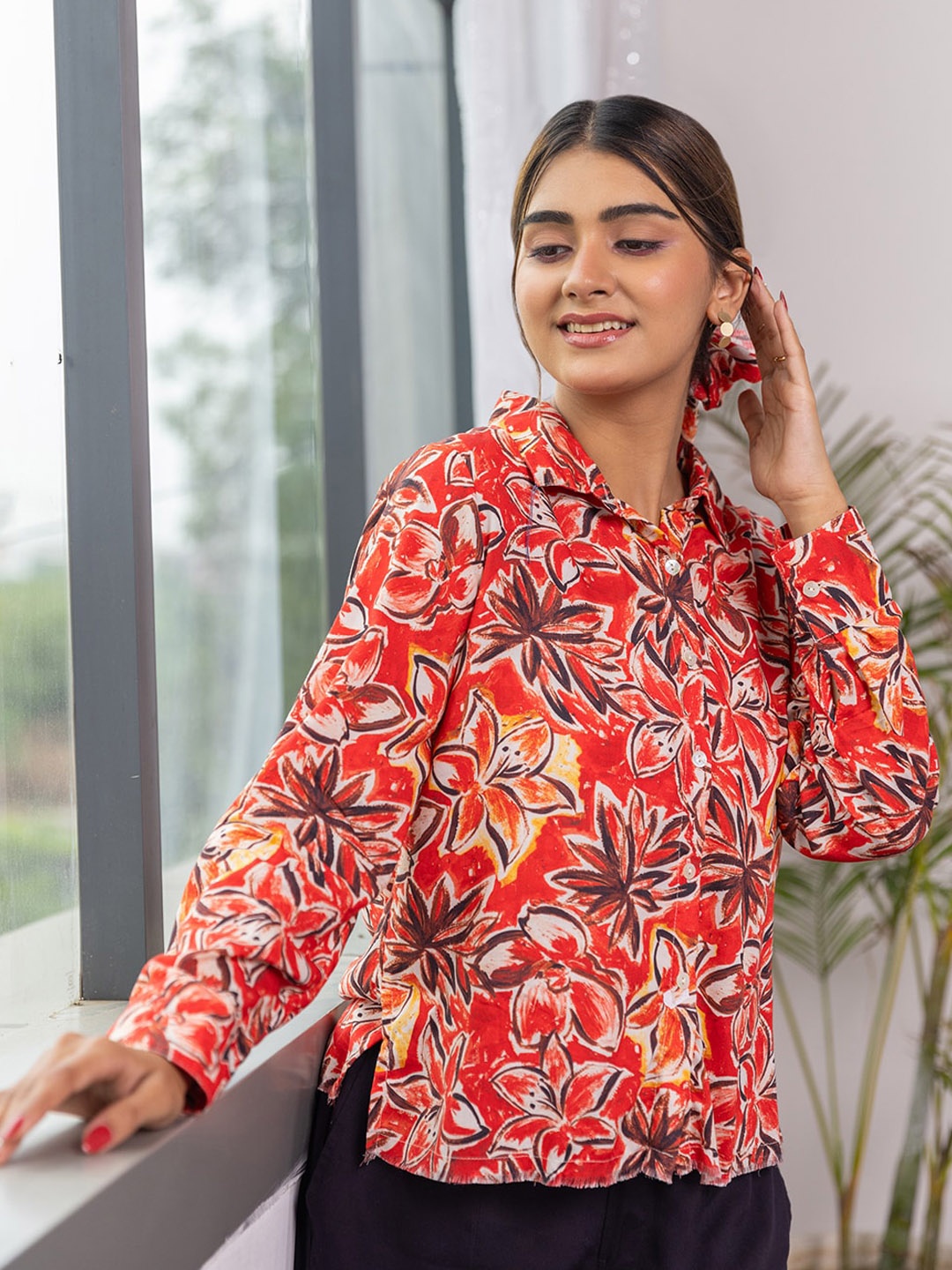 

Aadews Floral Printed Shirt & Trouser Co-Ords, Red
