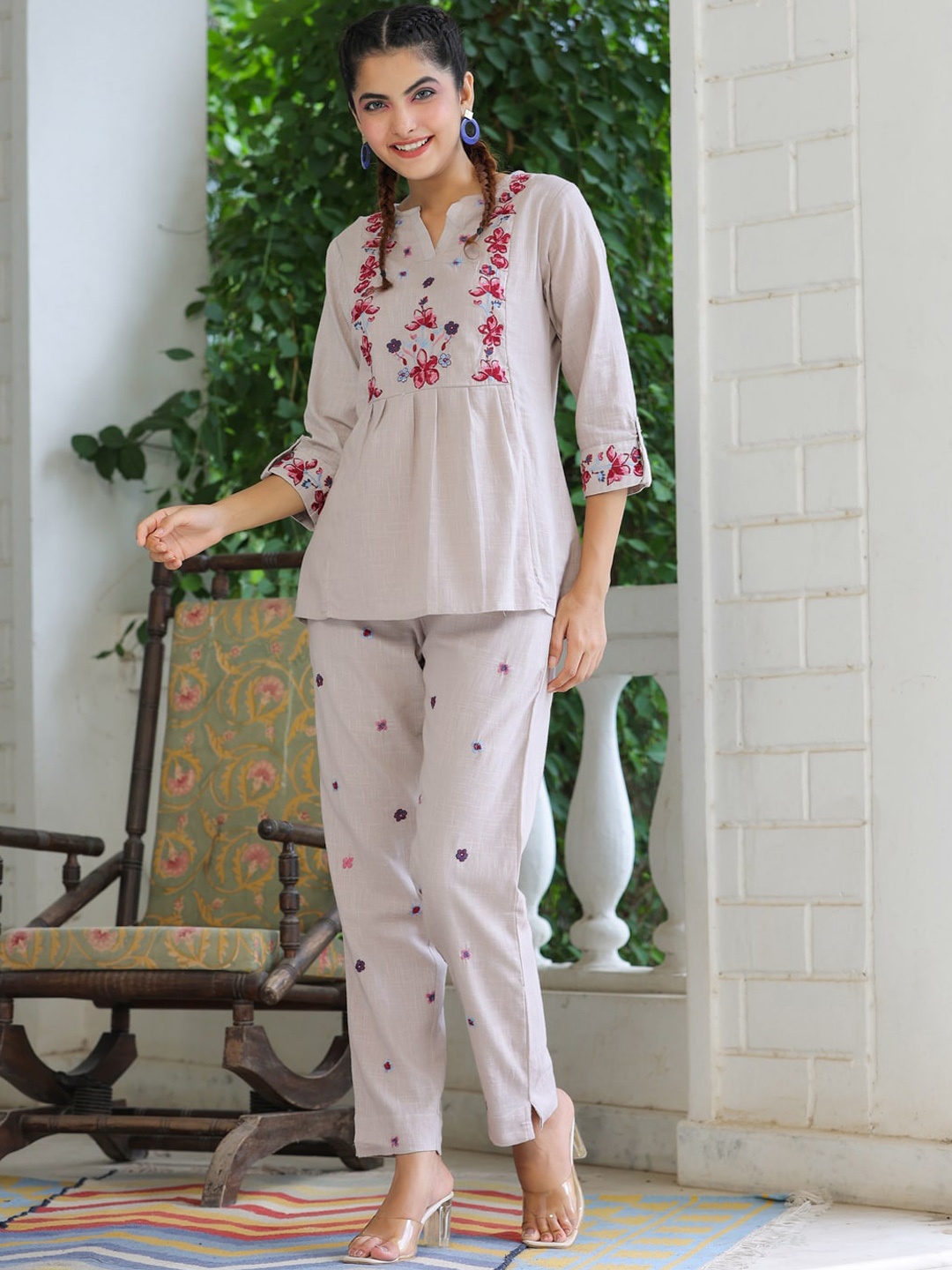 

Aadews Floral Embroidered Pure Cotton Top & Trousers, Grey