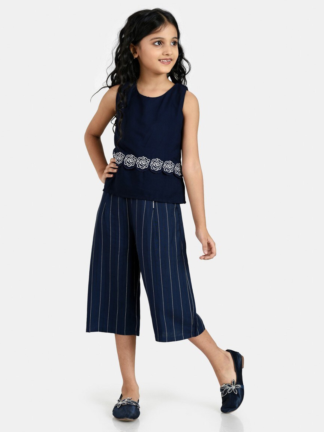 

Peppermint Sleeveless A-line Top, Navy blue