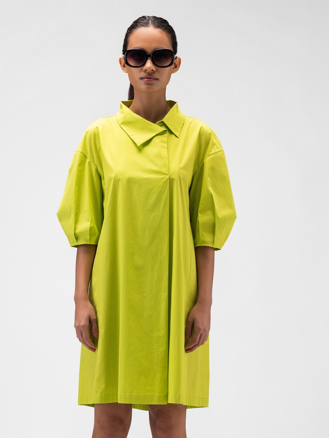 

GENES - Lecoanet Hemant Puff Sleeves Cotton Shirt Dress, Lime green