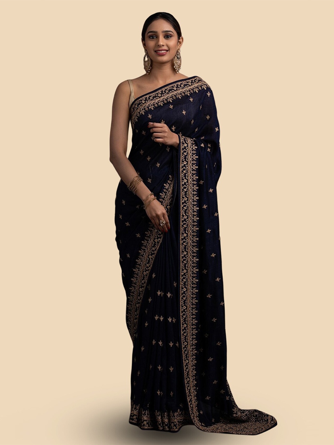

Fusionic Embellished Embroidered Saree, Navy blue