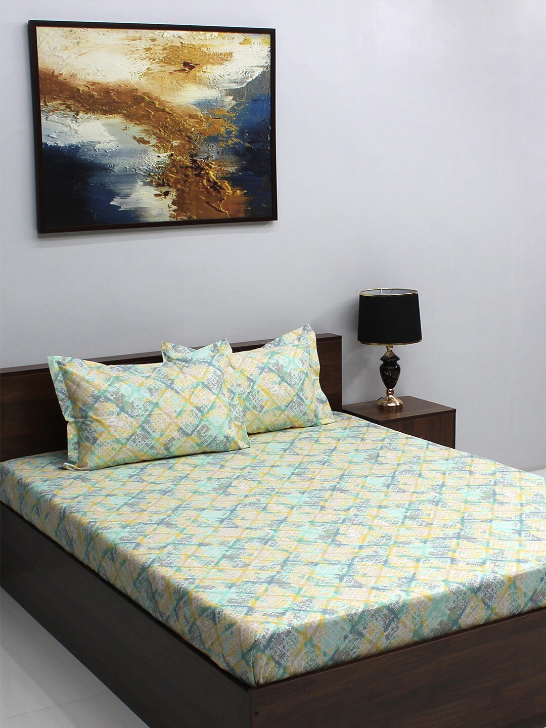 

Raymond Home Jazzy Green & Blue Abstract Cotton 120 TC Queen Bedsheet With 2 Pillow Covers