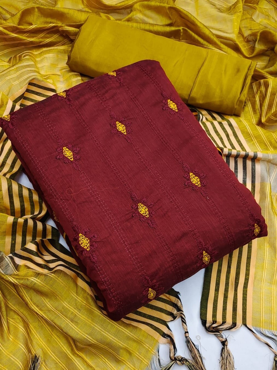 

APNISHA Ethnic Motifs Printed Unstitched Dress Material, Maroon