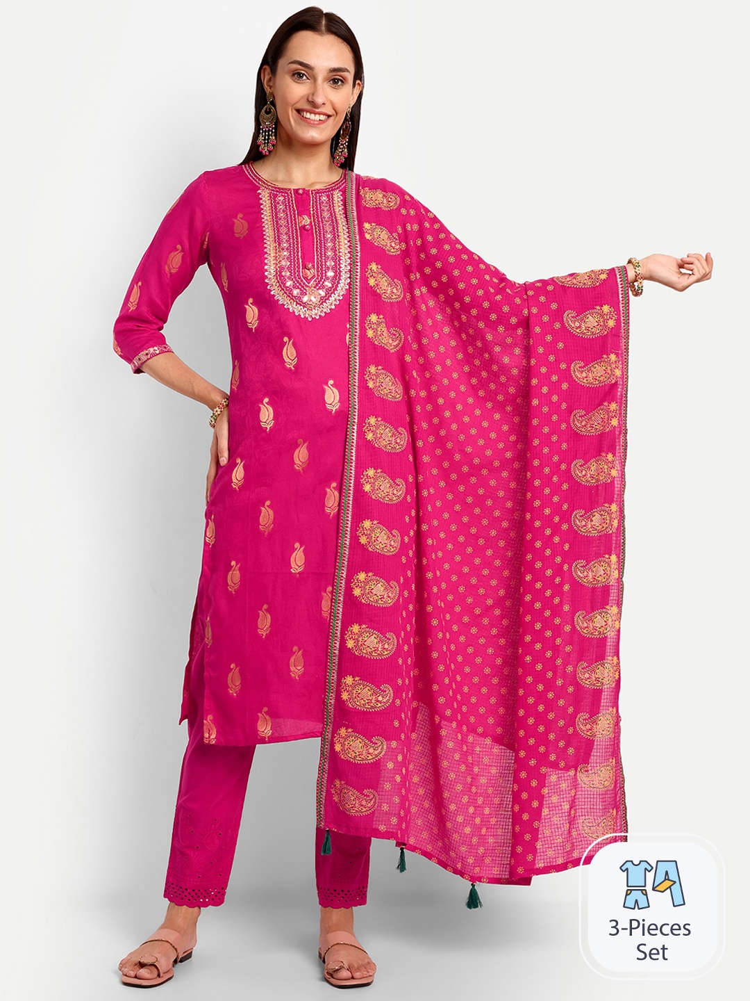 

KAVITA GUPTA Paisley Print Embroidered Mirror Work Kurta Set With Dupatta, Fuchsia