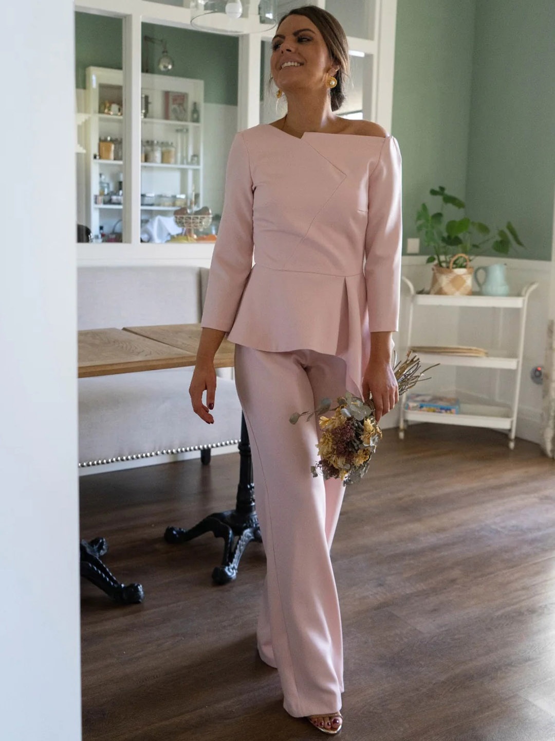 

KHUSHBOO AND PANKAJ Asymmetric Top With Trousers, Nude