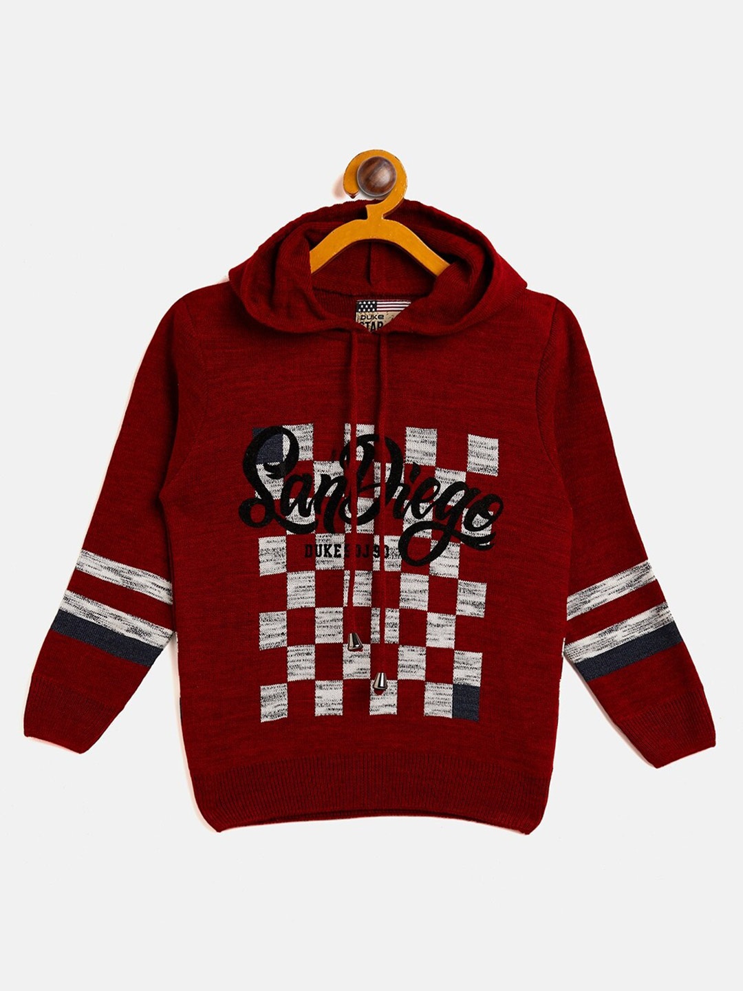 

Duke Boys Typography Printed Hooded Acrylic Pullover, Red