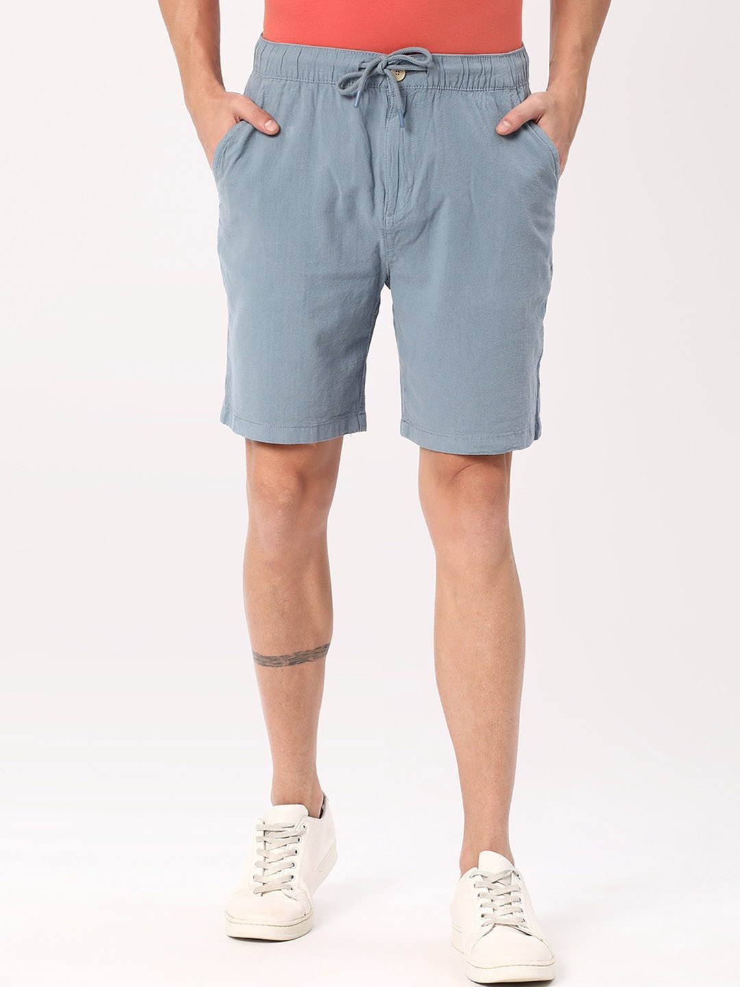 

R&B Men Mid-Rise Cotton Shorts, Blue