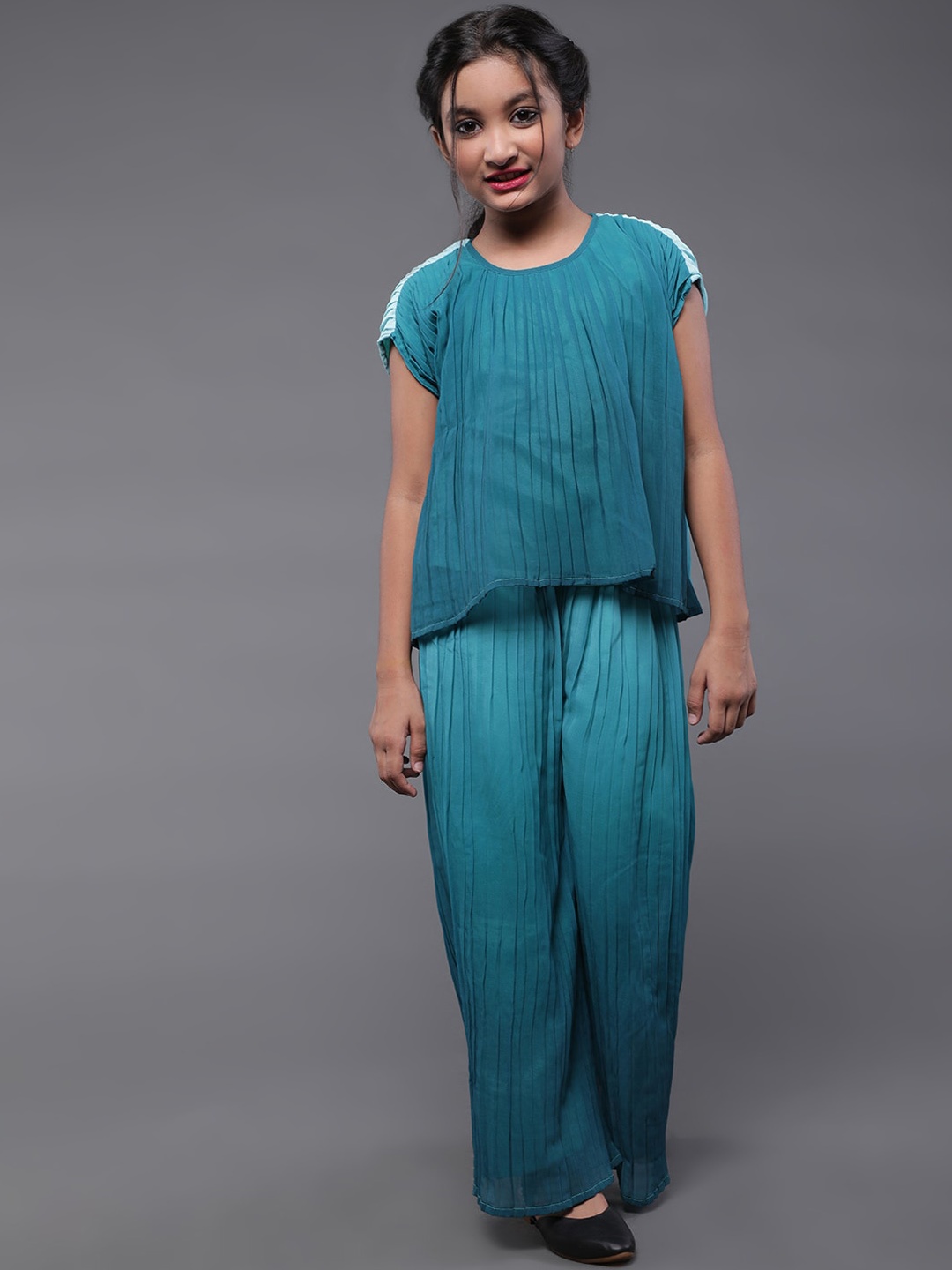 

Aks Kids Girls Pleated Georgette Top With Palazzos, Teal