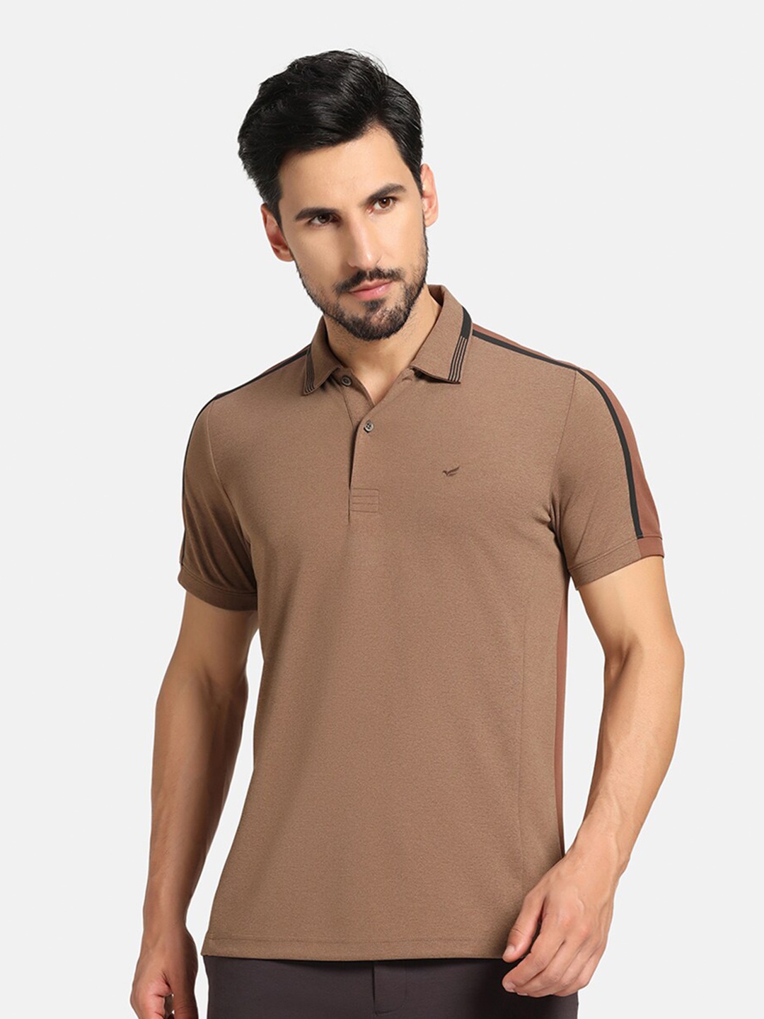

Blackberrys Men Brown Textured TechPro Polo Tshirts