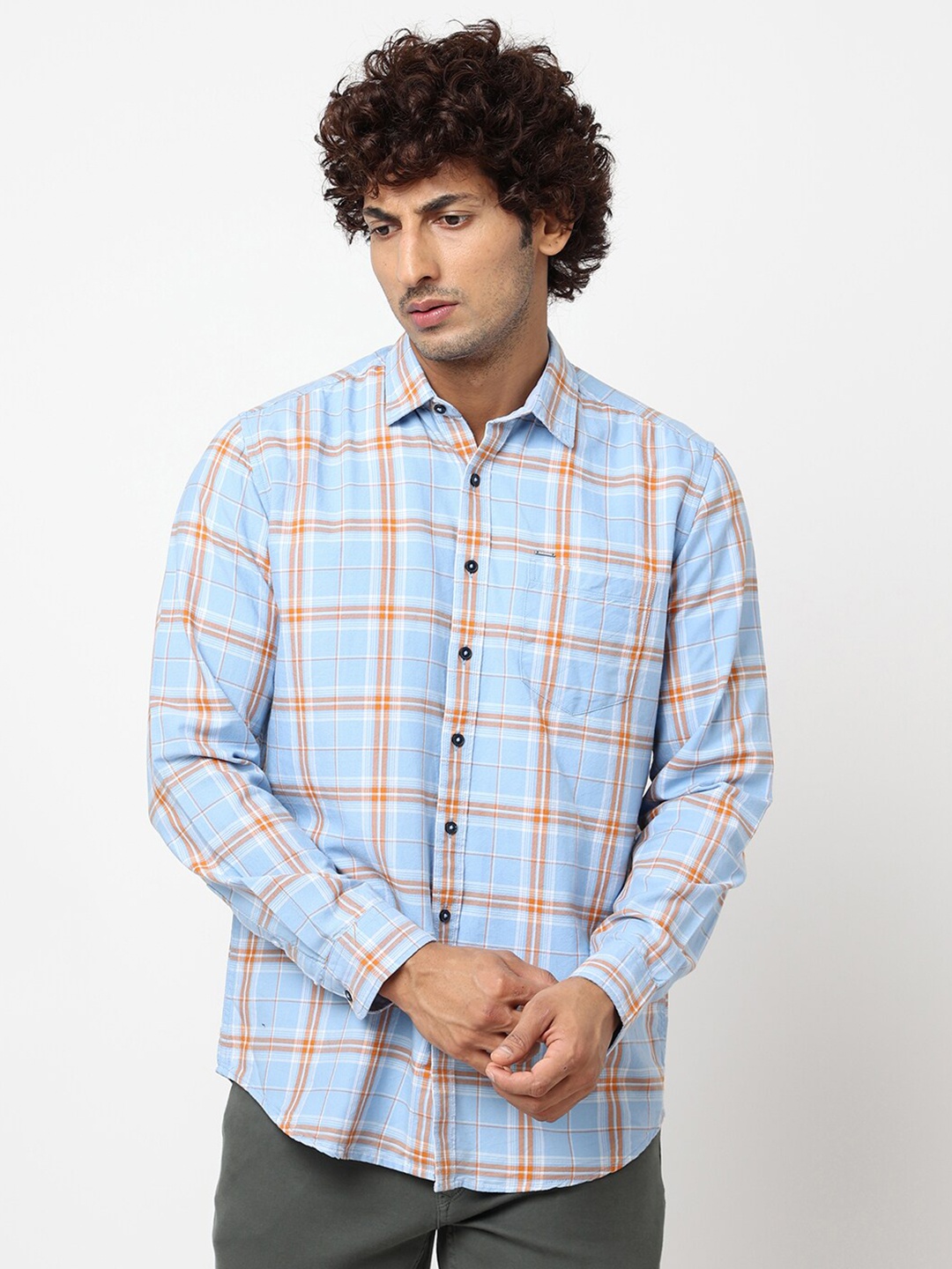 

Blue Buddha Men Opaque Checked Casual Shirt