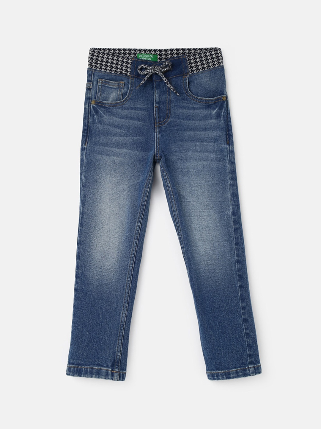 

United Colors of Benetton Boys Mid-Rise Heavy Fade Clean Look Cotton Jeans, Blue