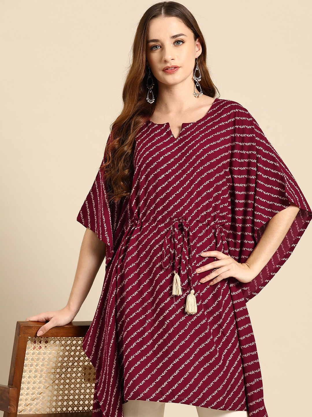 

Anouk Floral Printed Flared Sleeves Kaftan Kurti, Maroon