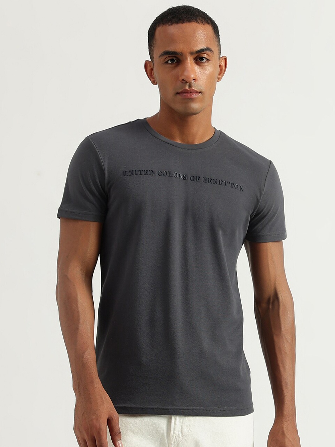 

United Colors of Benetton Typography Printed Cotton T-shirt, Grey
