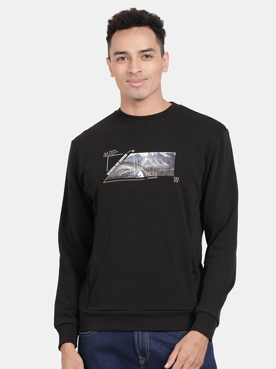 

t-base Graphic Printed Long Sleeves Pullover Sweatshirt, Black