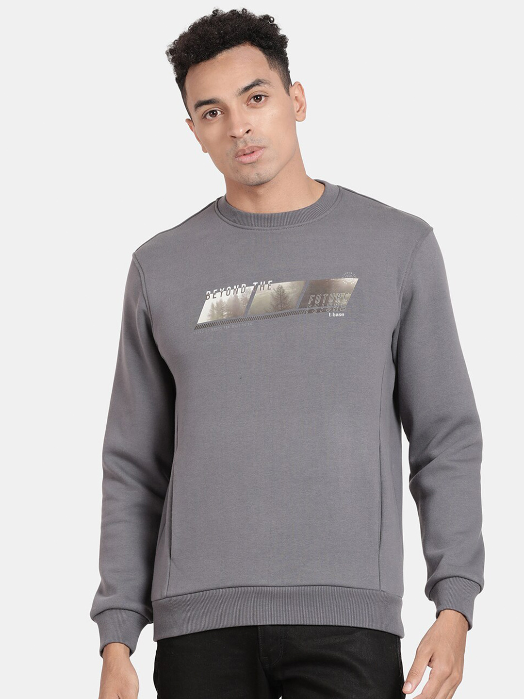

t-base Typography Printed Sweatshirt, Grey