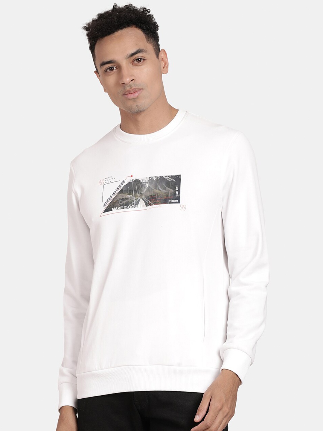 

t-base Graphic Printed Sweatshirt, White