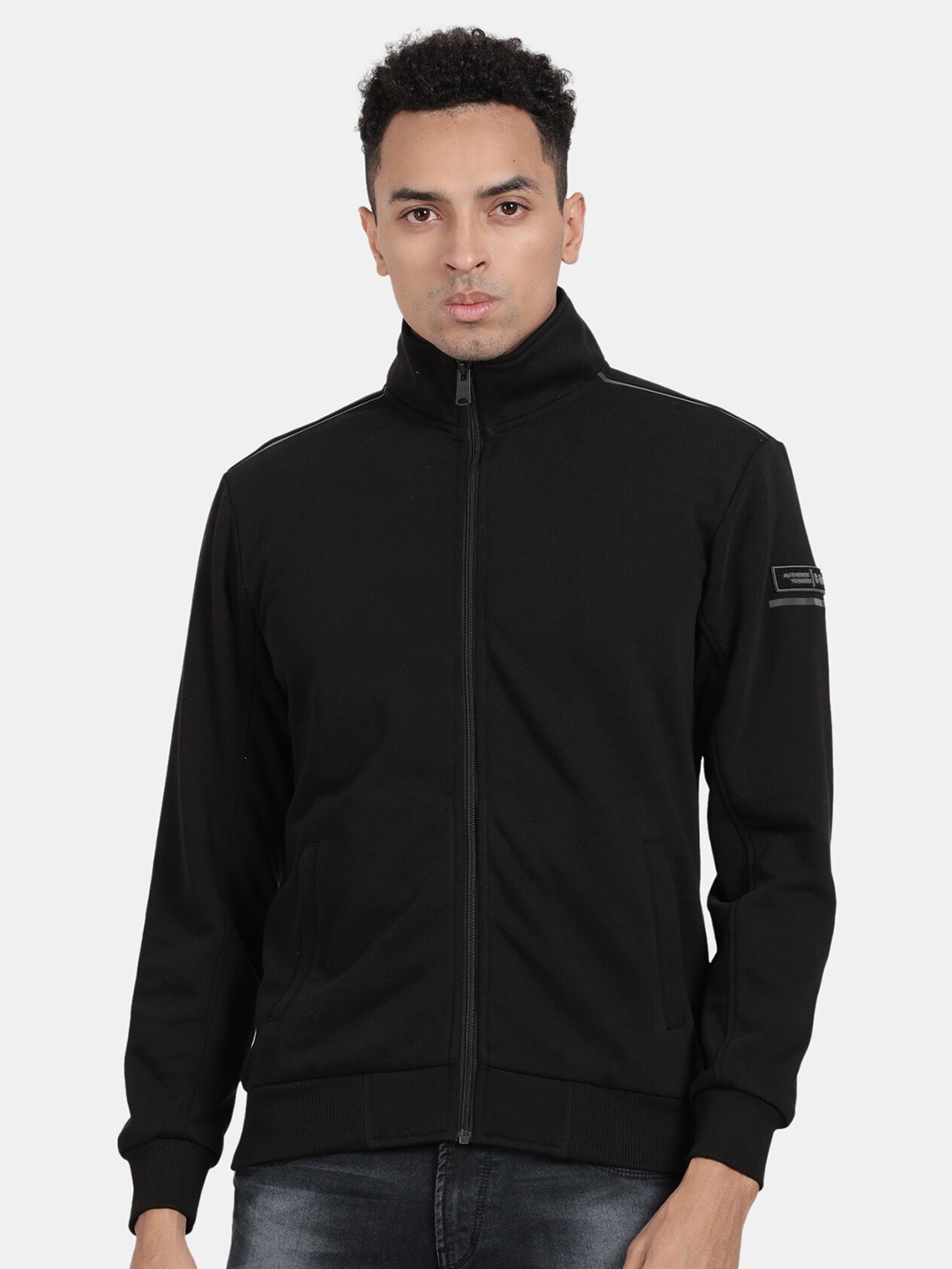 

t-base Mock Collar Long Sleeves Sweatshirt, Black