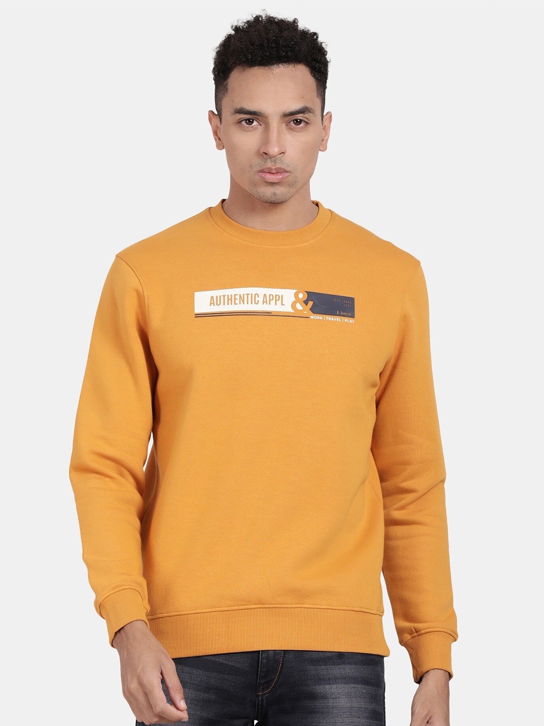 

t-base Typography Printed Long Sleeves Cotton Sweatshirt, Yellow