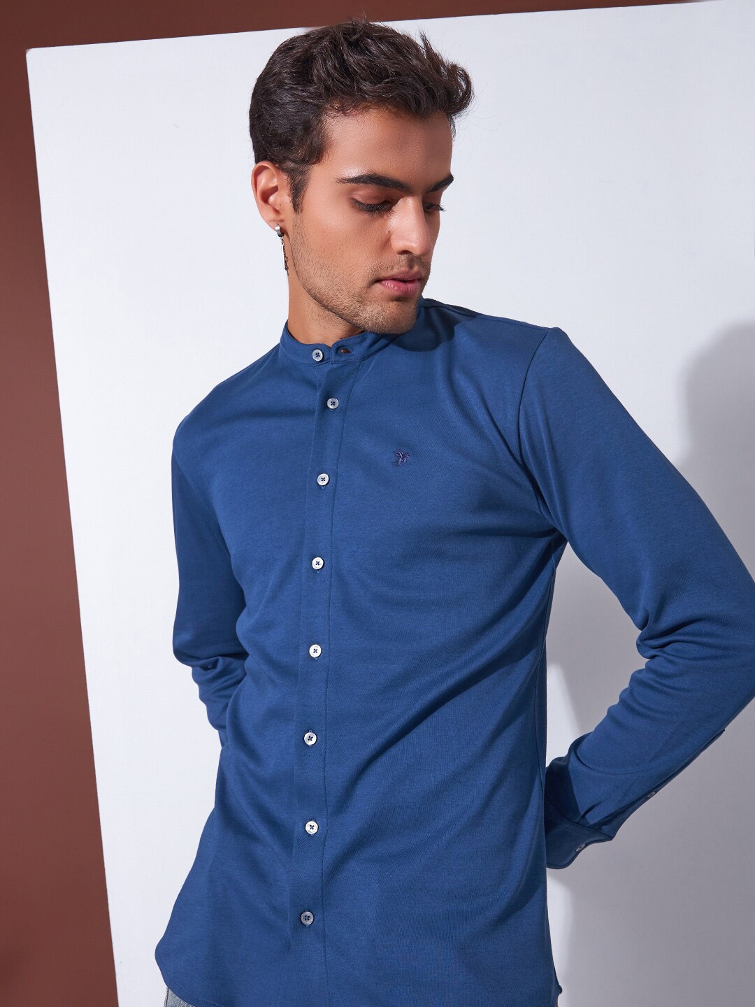 

Markle Moro Mandarin Collar Opaque Casual Shirt, Blue