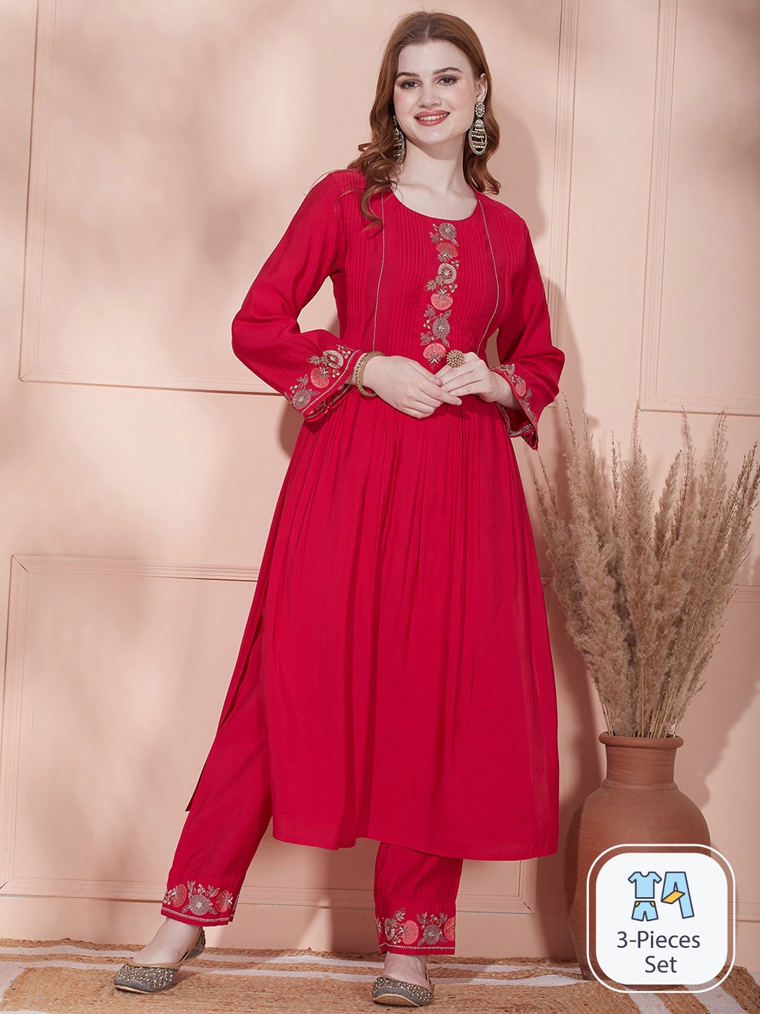 

FASHOR Pleated Thread Work Detailed Kurta & Trousers With Dupatta, Fuchsia