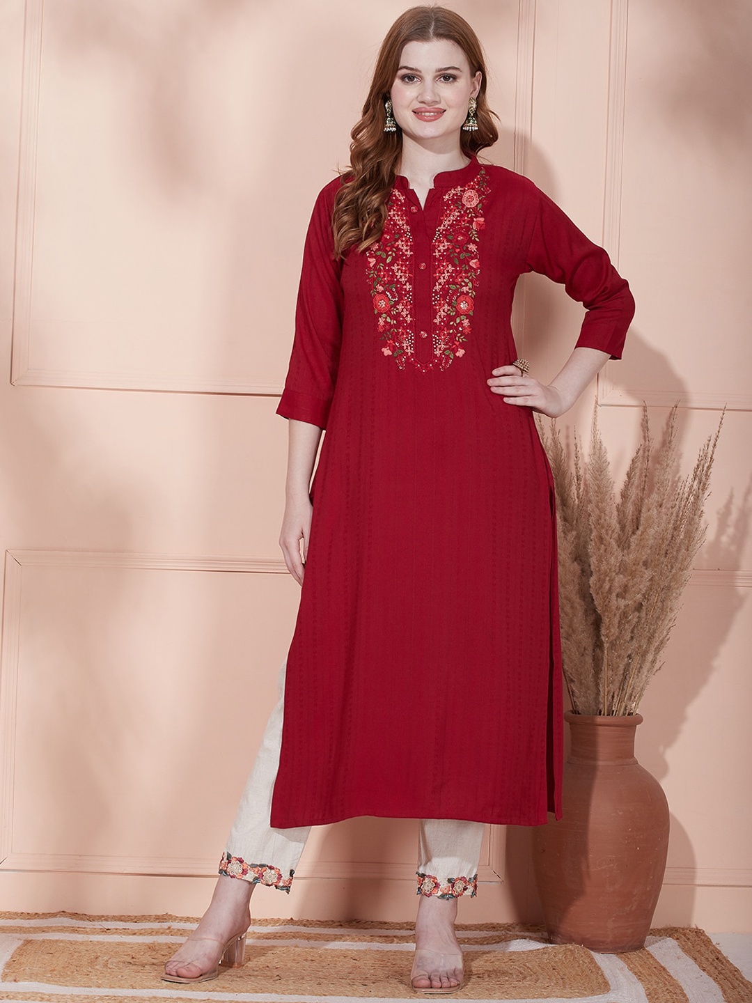 

FASHOR Embroidered Mandarin Collar Straight Kurta, Maroon