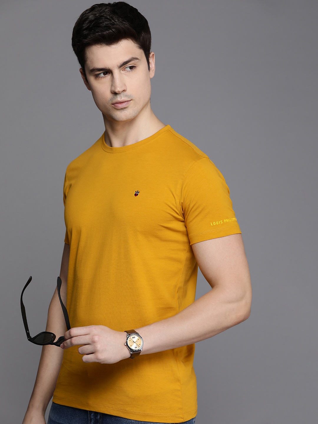 

Louis Philippe Jeans Pure Cotton Slim Fit Casual T-shirt, Yellow