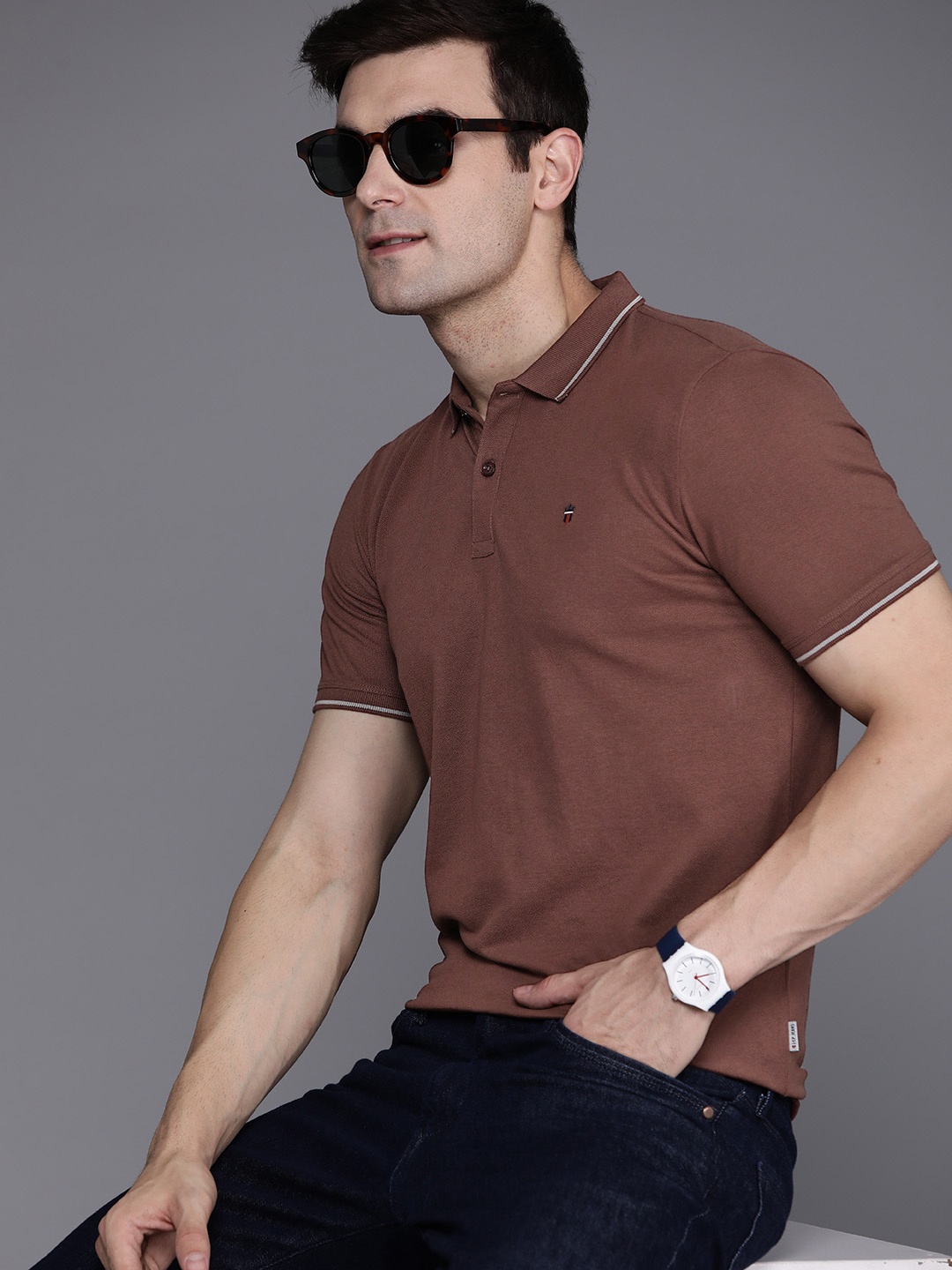 

Louis Philippe Jeans Polo Collar Slim Fit T-shirt, Brown