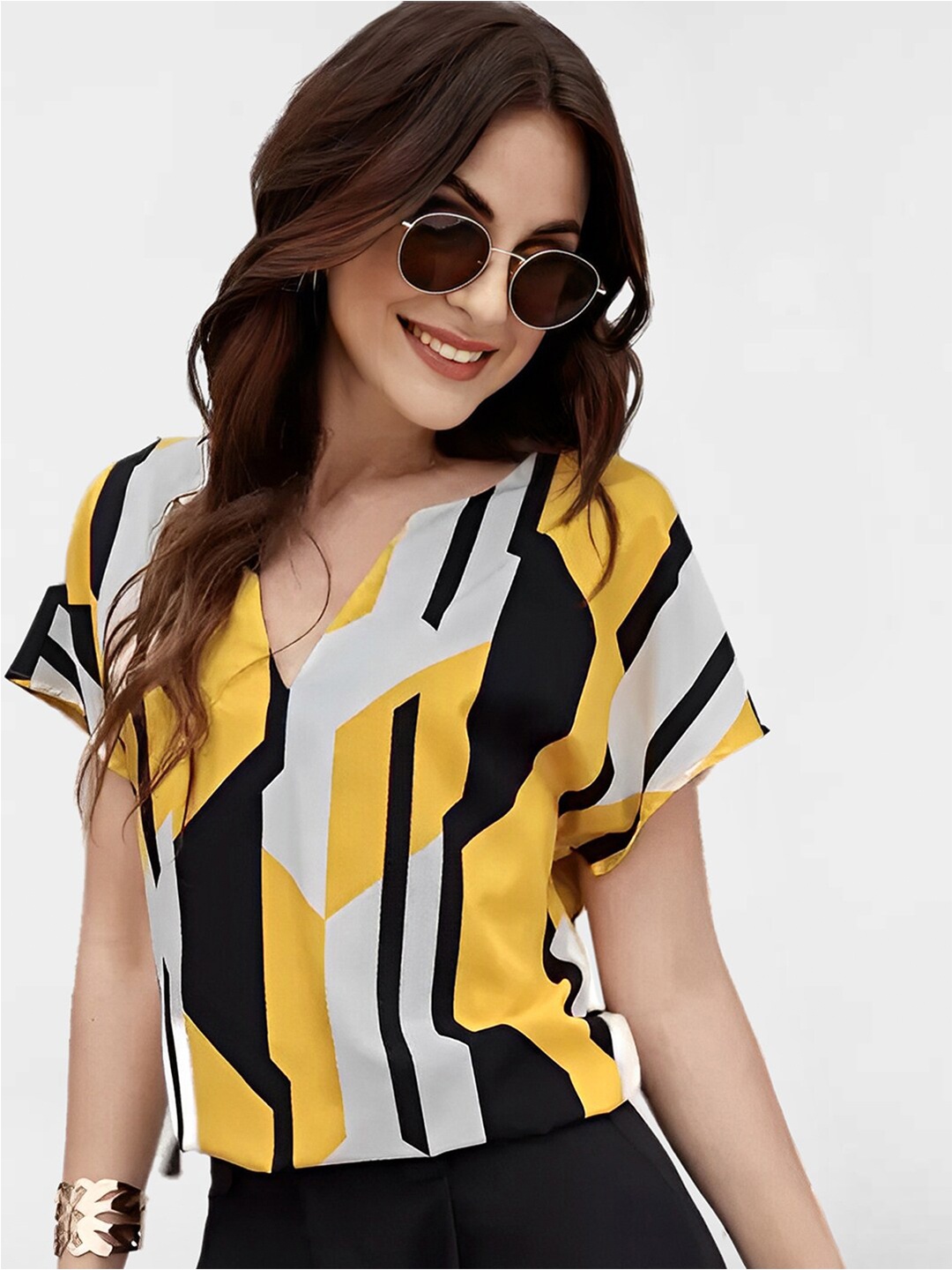 

Selvia Printed Short Sleeves Top, Yellow