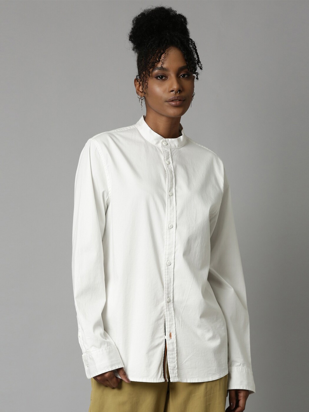 

Breakbounce Classic Band Collar Cotton Casual Shirt, Off white