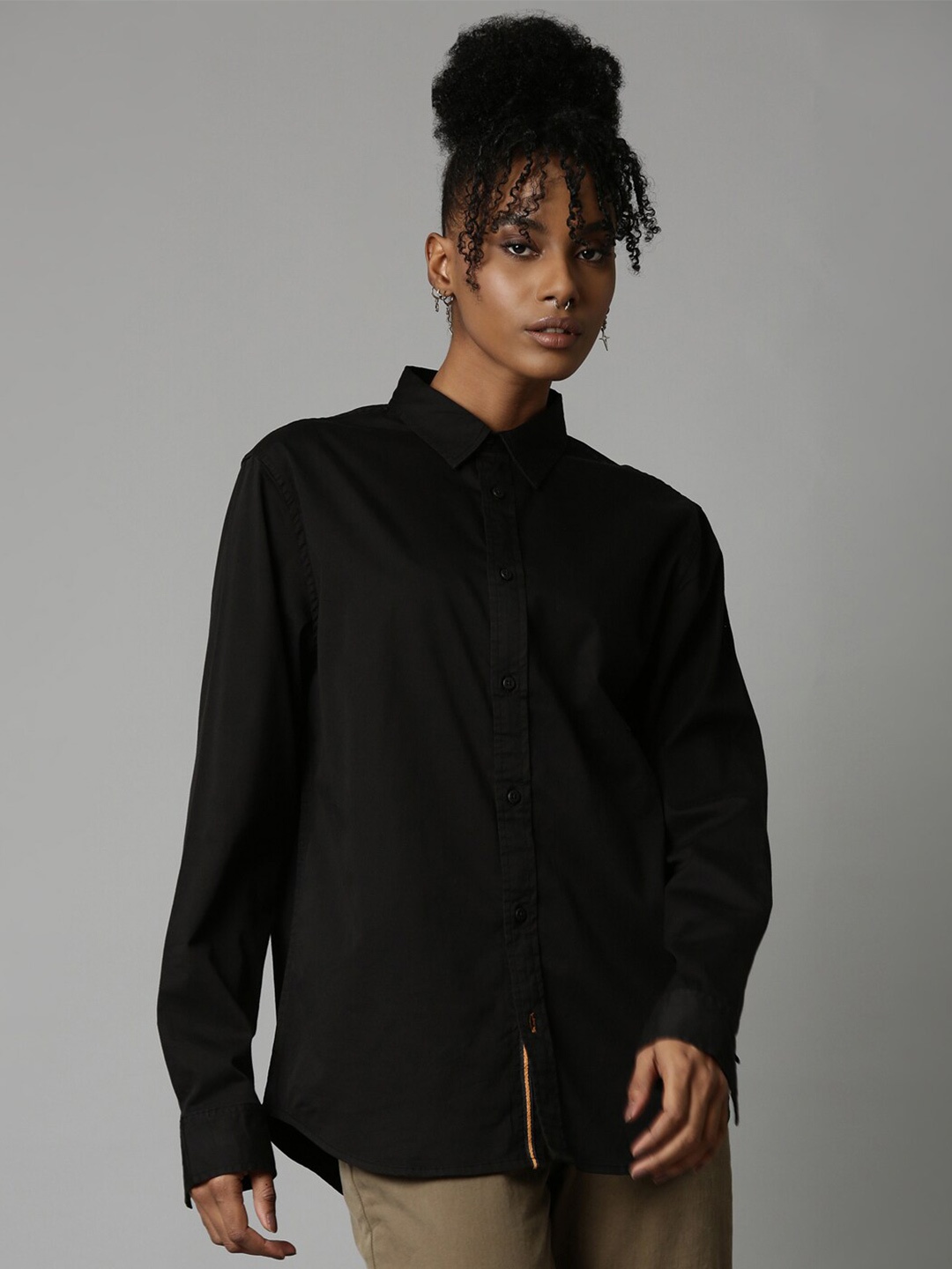 

Breakbounce Classic Opaque Twill Weave Cotton Casual Shirt, Black